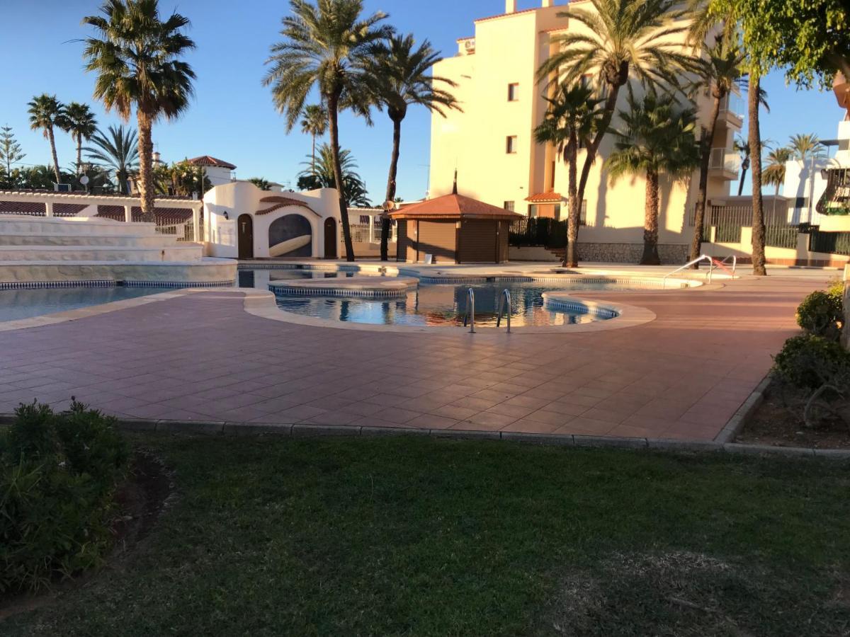 Estudio En Denia Con Piscina Y Wifi Privada, A 100 M Del Mar Exterior foto